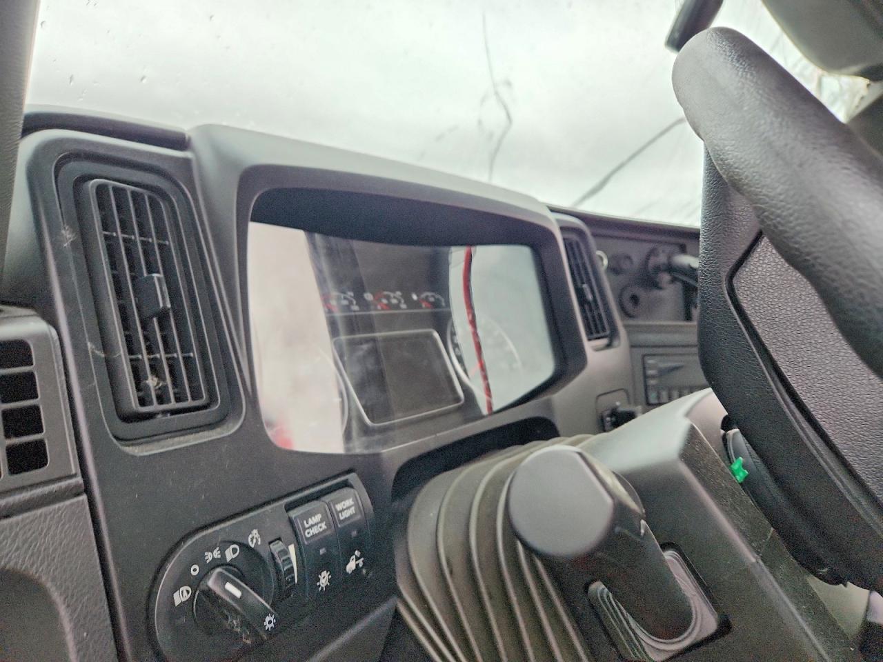 International Lt625