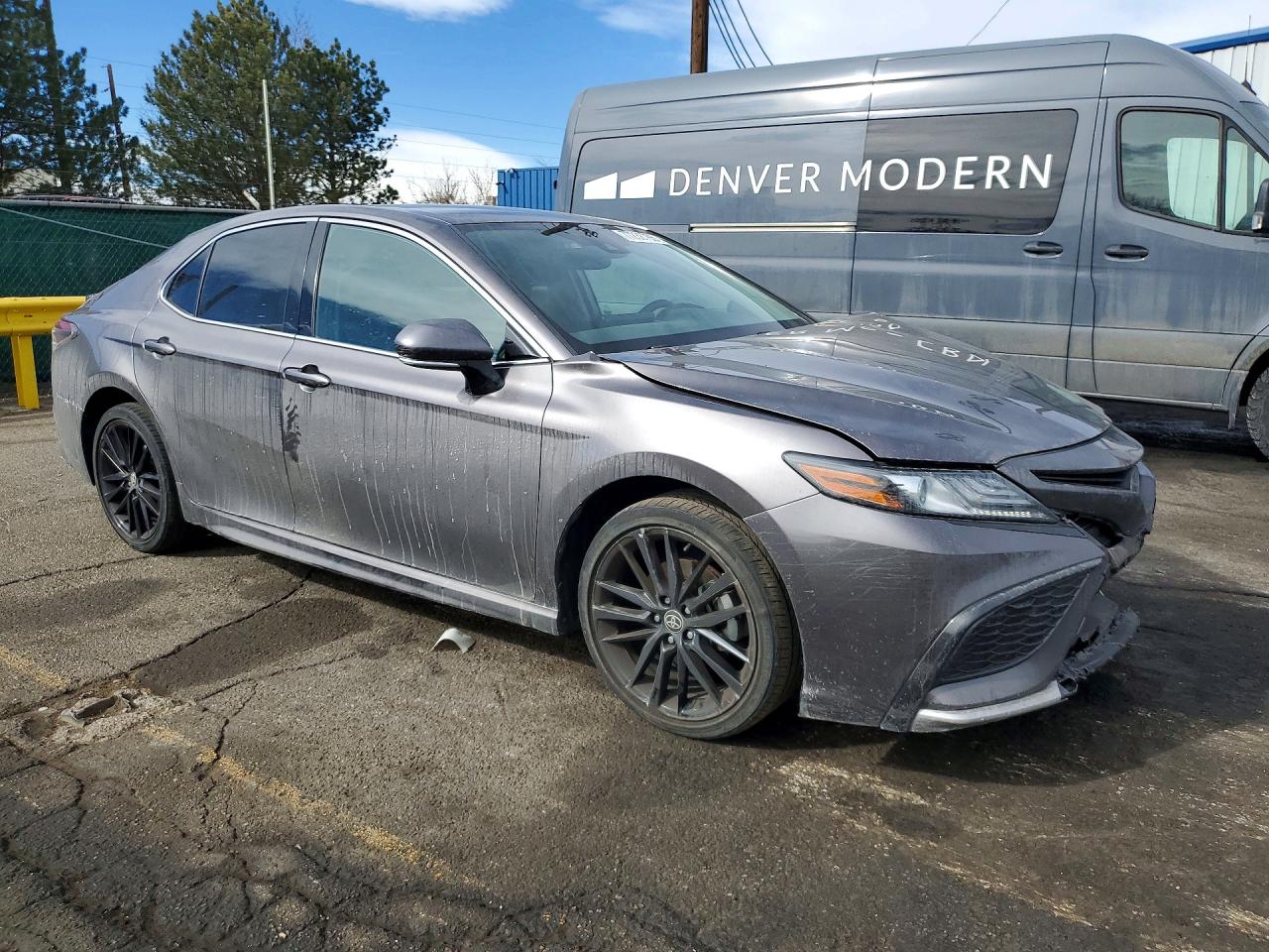 Toyota Camry Xse