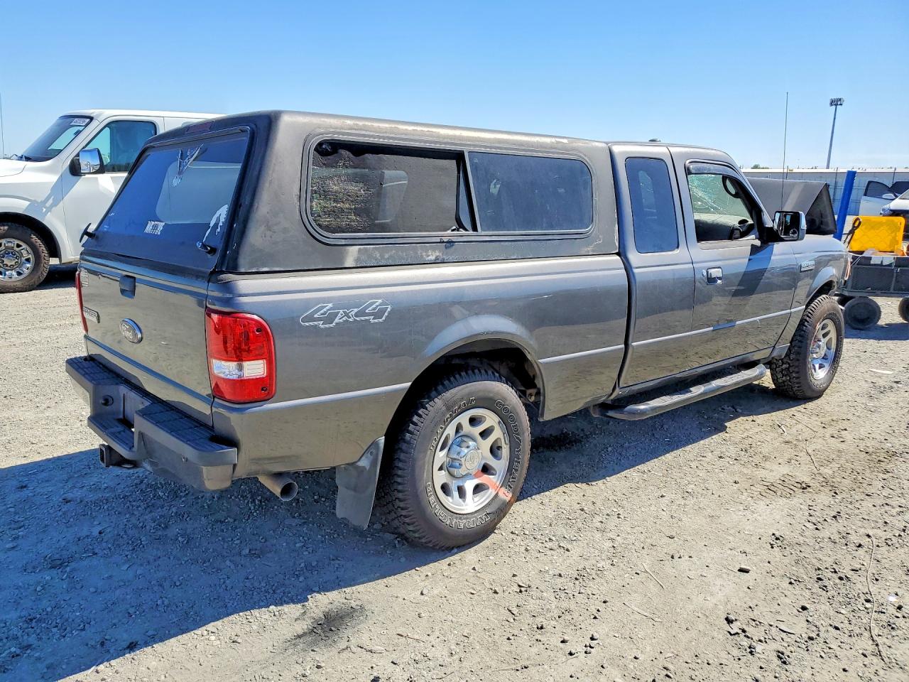 Ford Ranger Super Cab