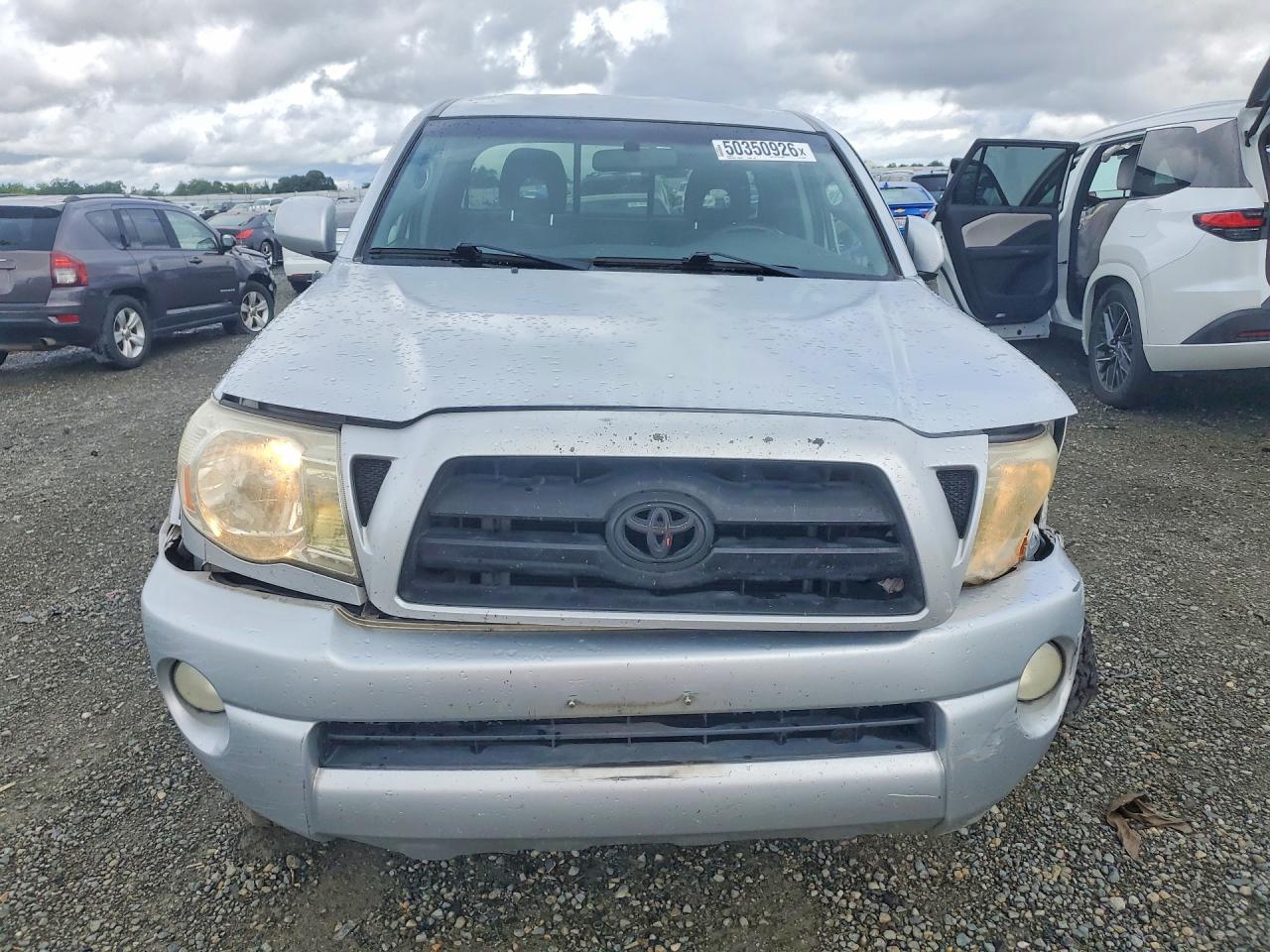 Toyota Tacoma Prerunner Access Cab