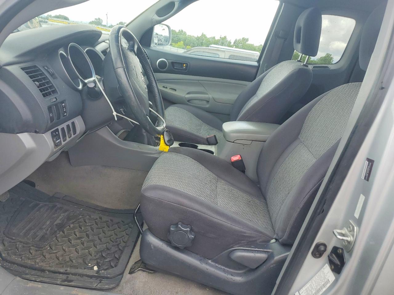 Toyota Tacoma Prerunner Access Cab