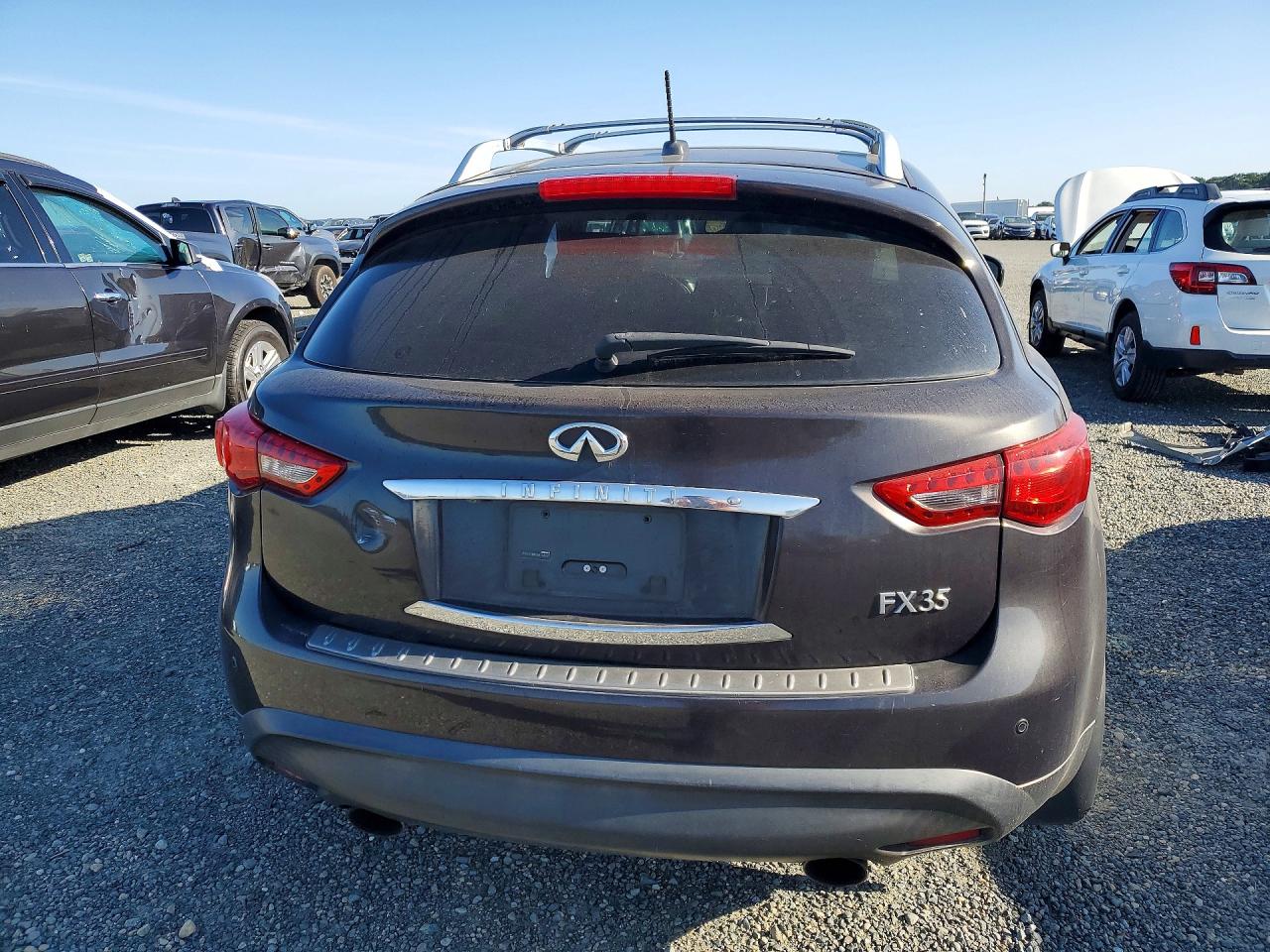 INFINITI Fx Base