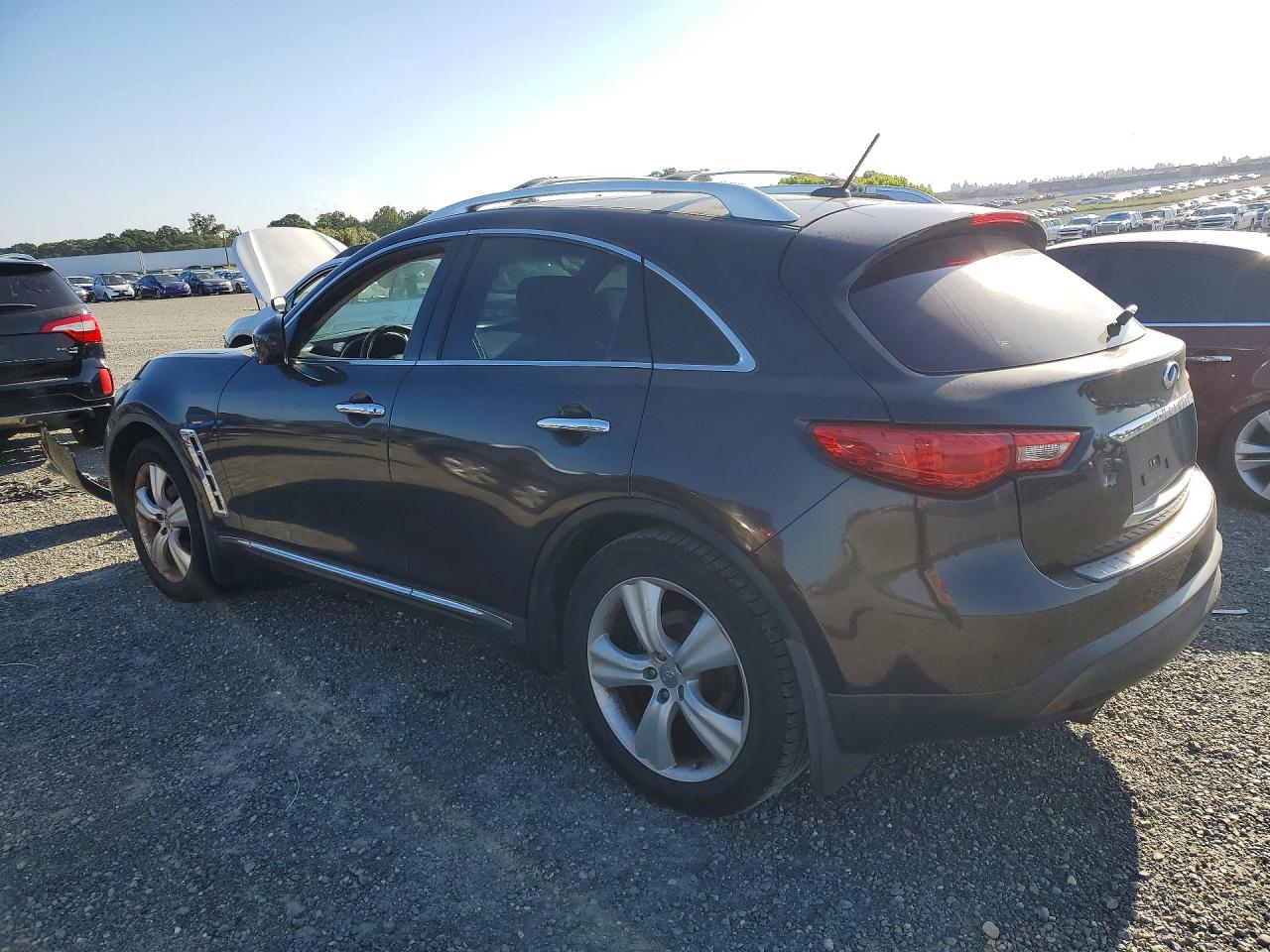 INFINITI Fx Base
