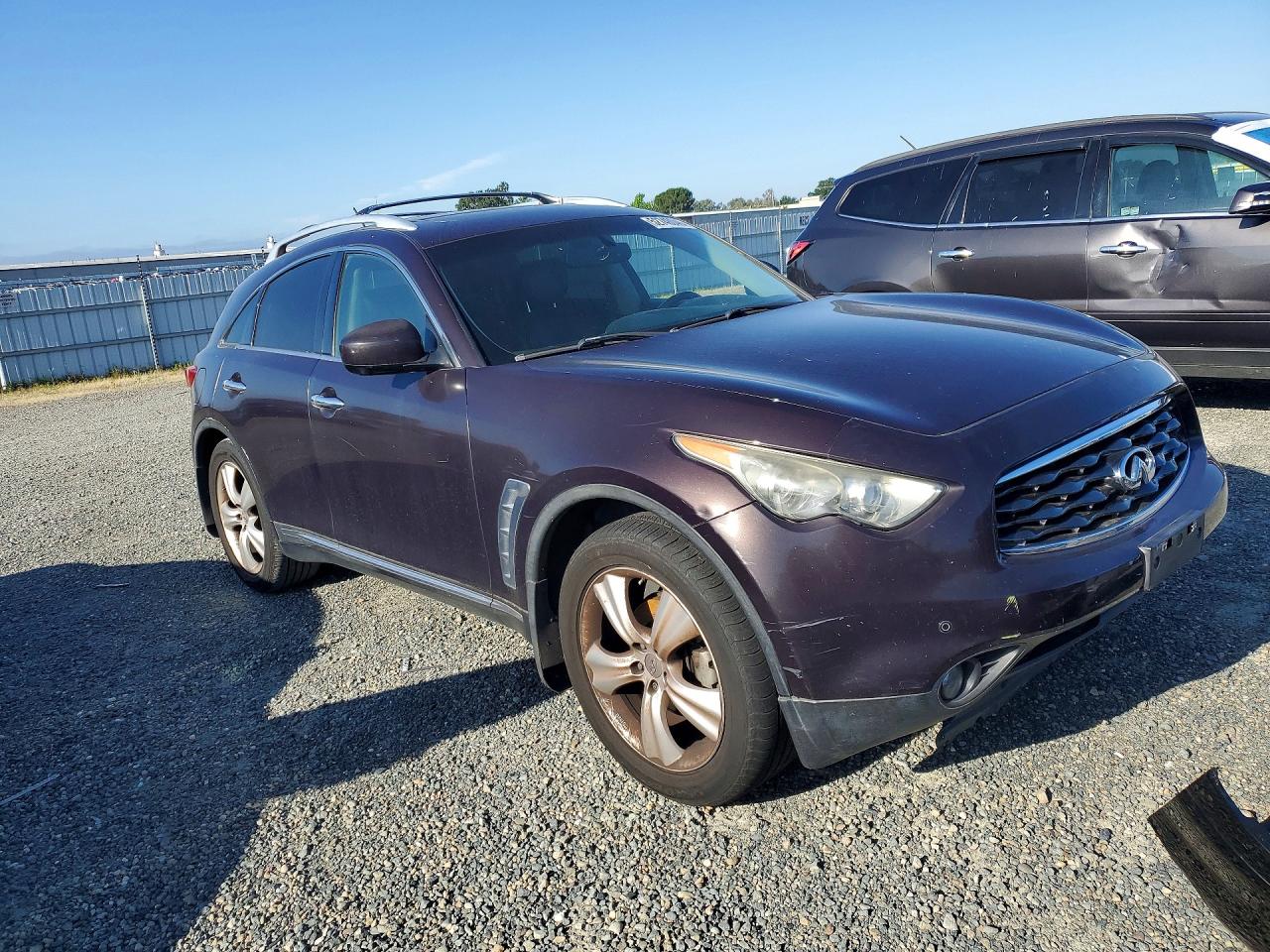 INFINITI Fx Base