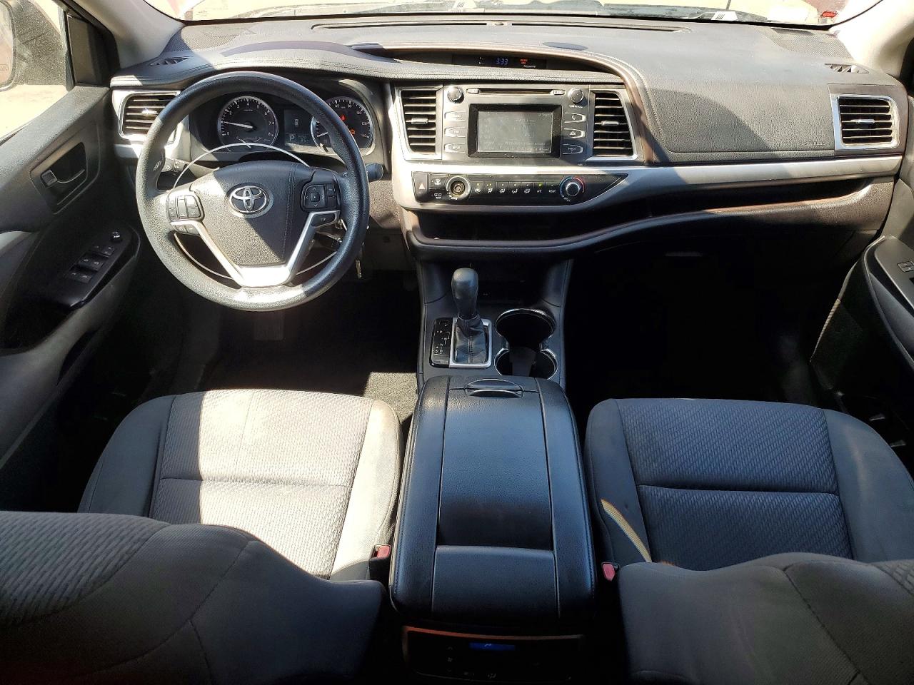 Toyota Highlander Le