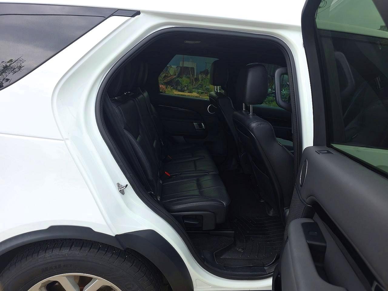 Land Rover Discovery Se