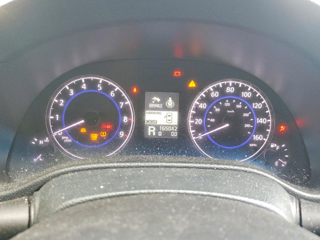 INFINITI G37 Journey