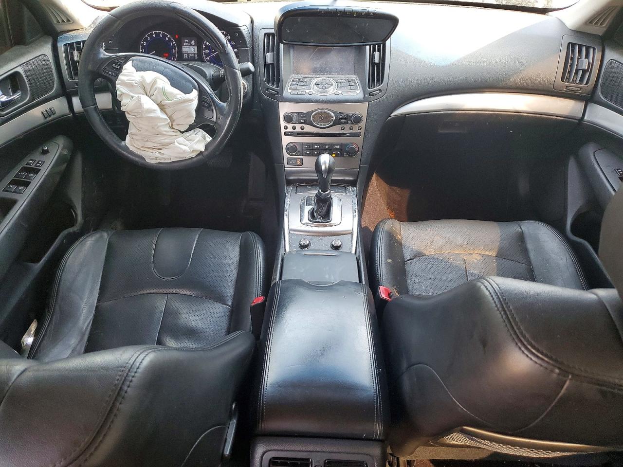 INFINITI G37 Journey
