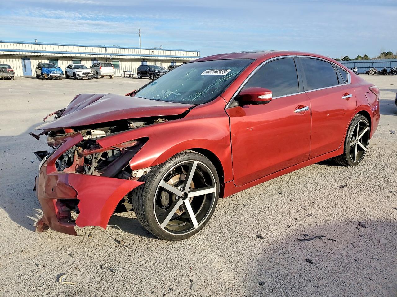 Salvage Nissan Altima Image