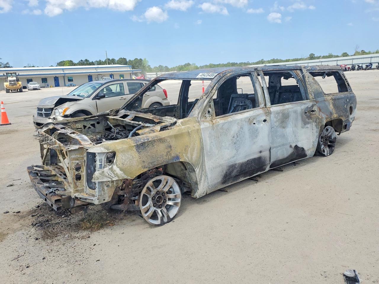 Salvage Chevrolet Suburban Image