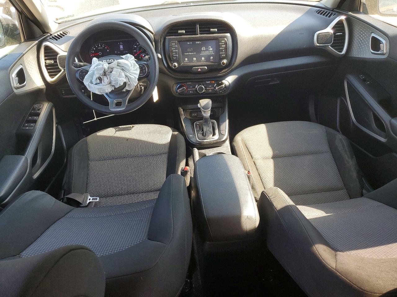 Kia Soul Lx