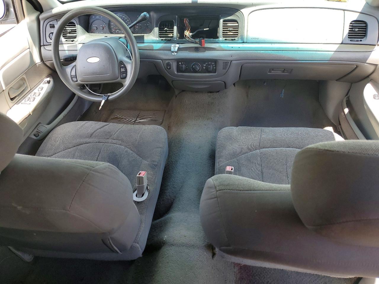 Ford Crown Vic Police Interceptor