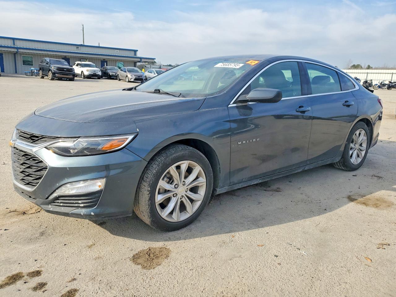 Salvage Chevrolet Malibu Image