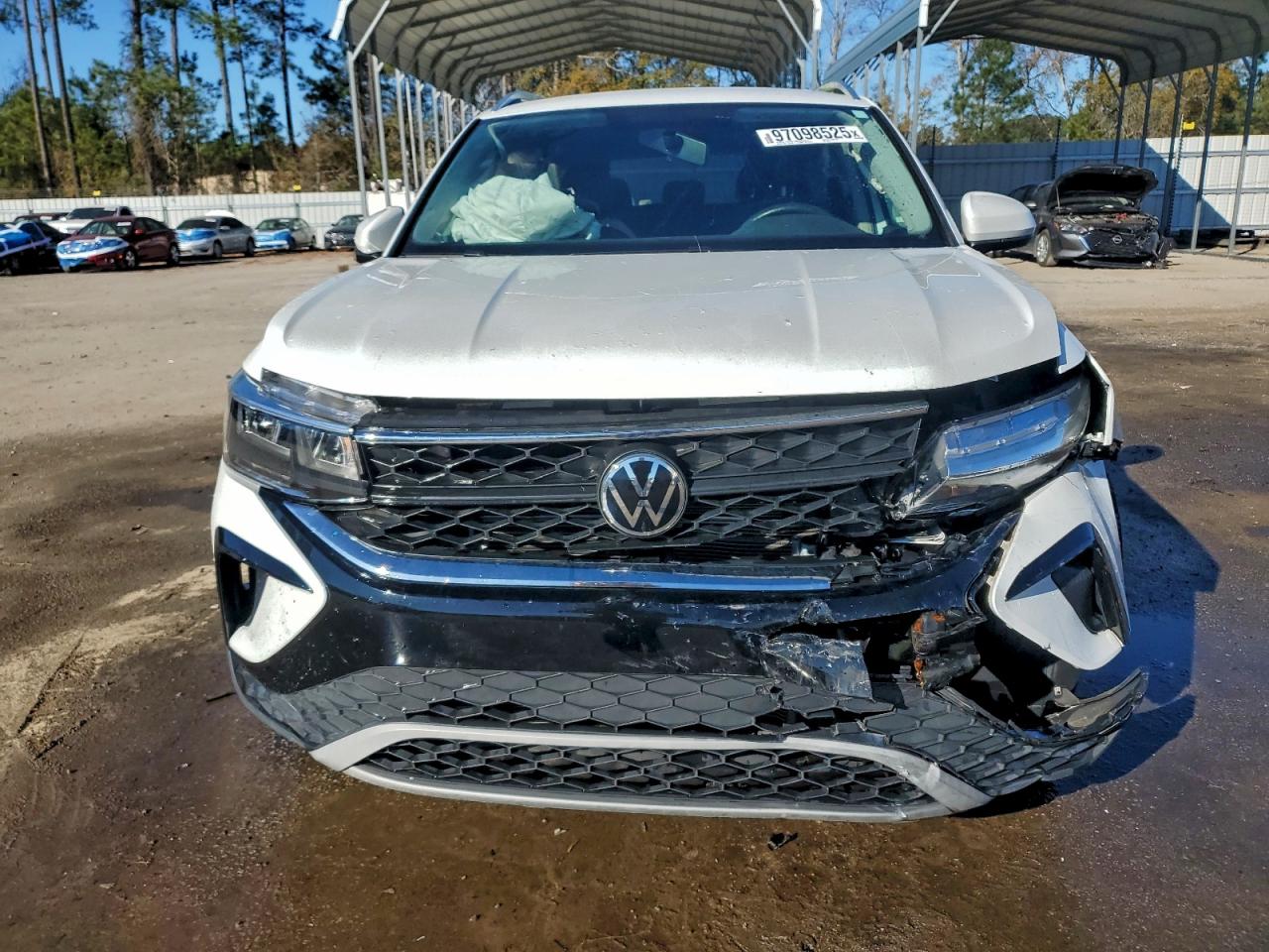 Volkswagen Taos Se