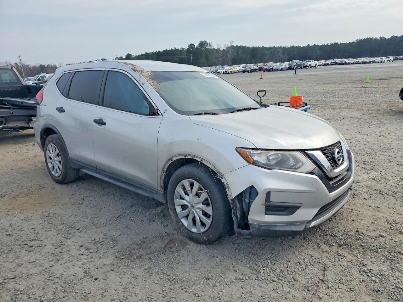 Nissan Rogue S