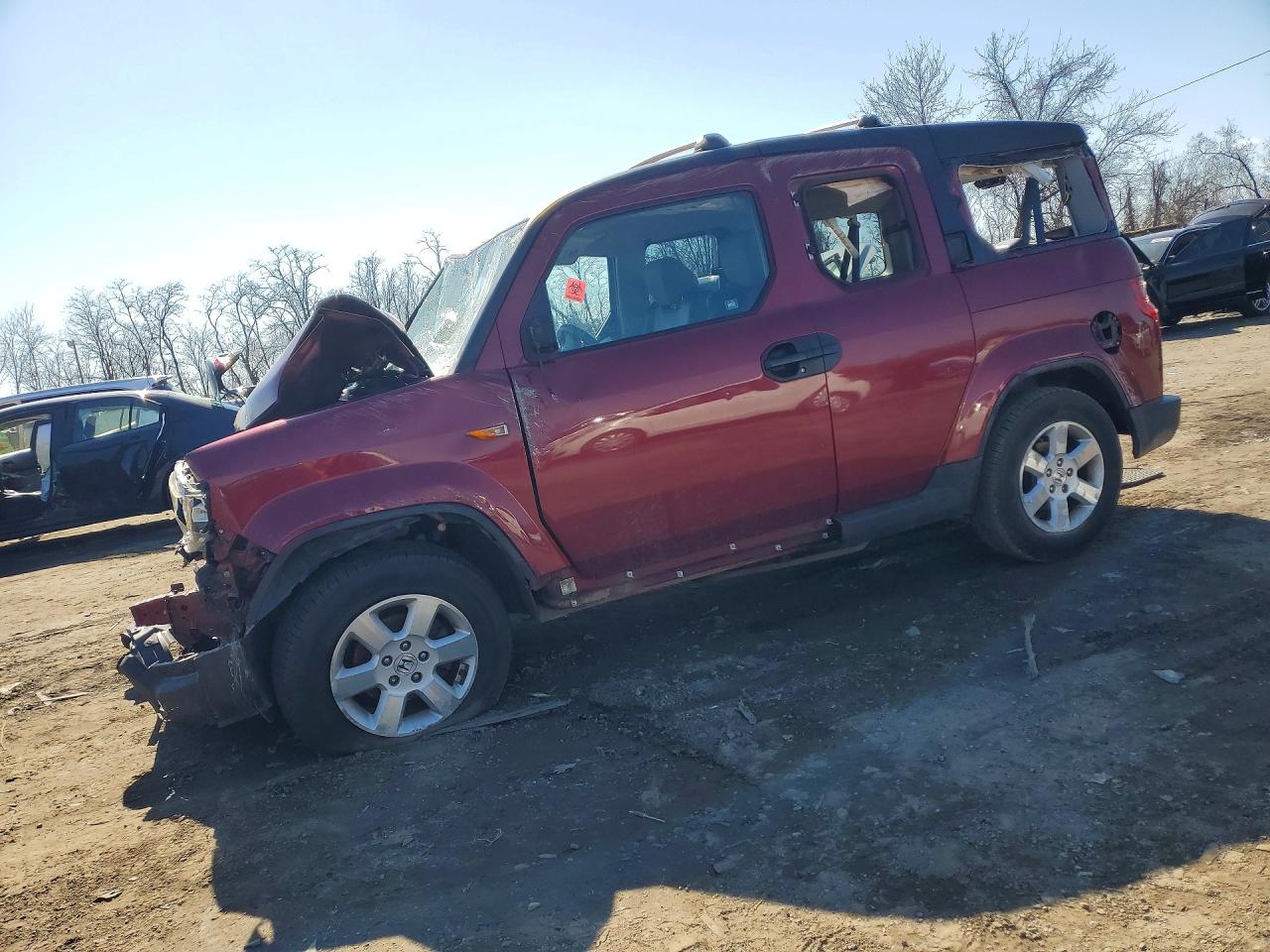 Salvage Honda Element Image
