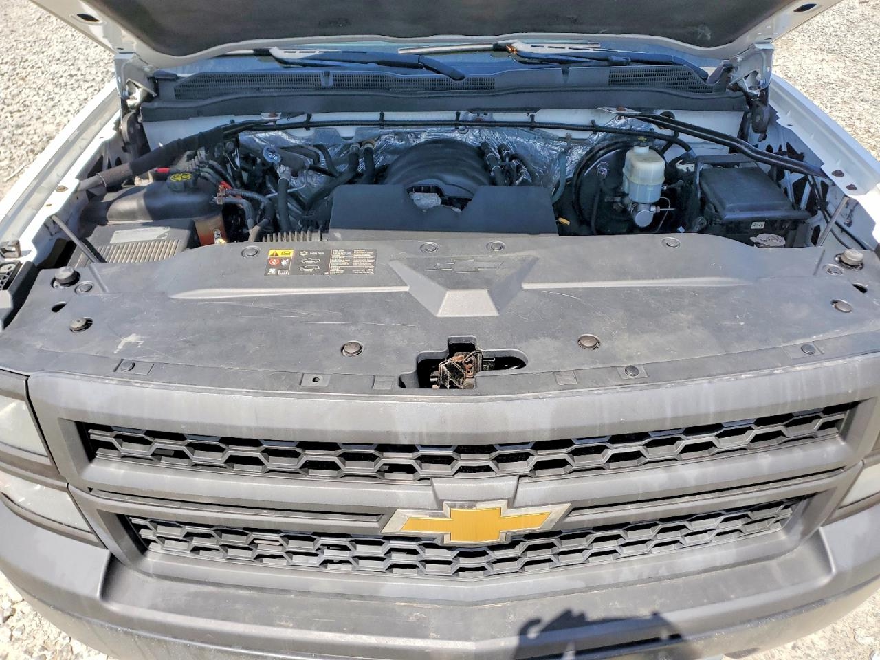 Chevrolet Silverado C1500