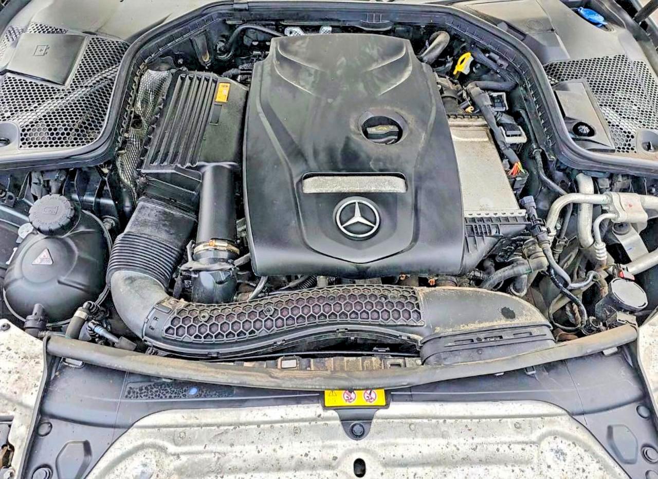 Mercedes-Benz C-Class 300 4matic