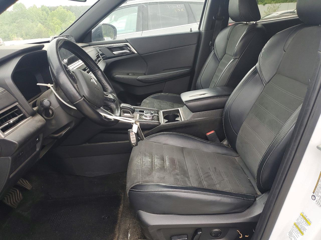 Mitsubishi Outlander Se