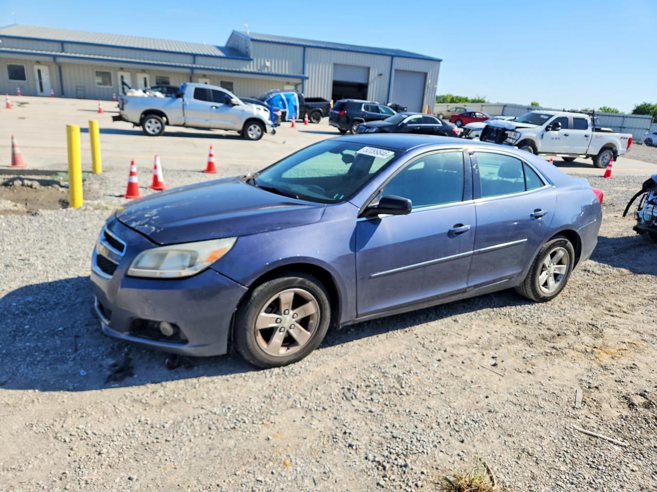 Salvage Chevrolet Malibu Image