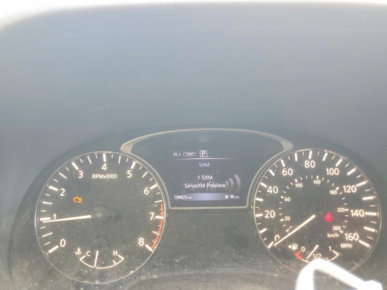 Nissan Pathfinder S