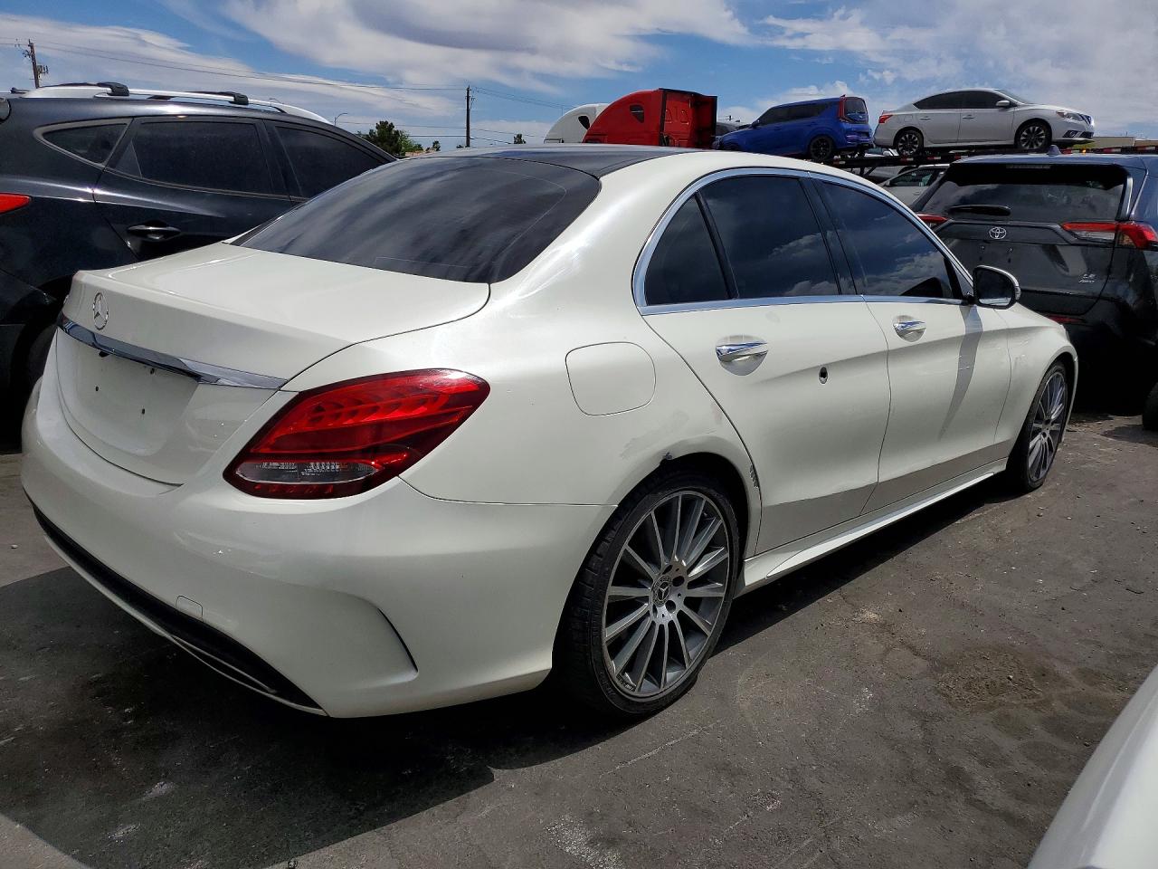 Mercedes-Benz C-Class 300