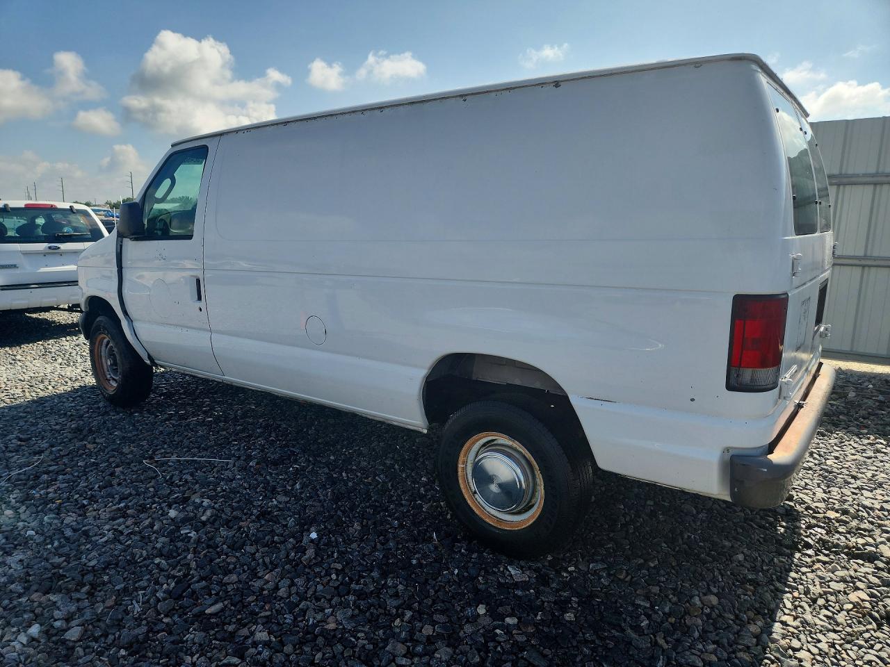 Ford Econoline E250 Van