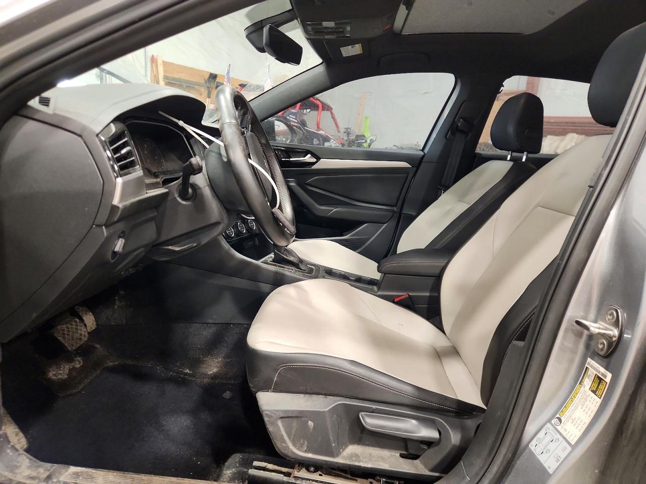 Volkswagen Jetta S