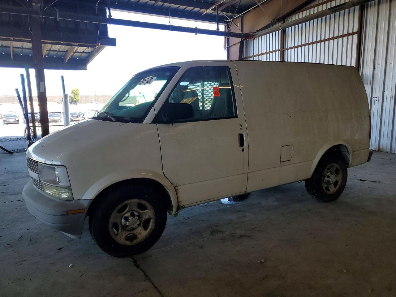 Salvage Chevrolet Astro Image