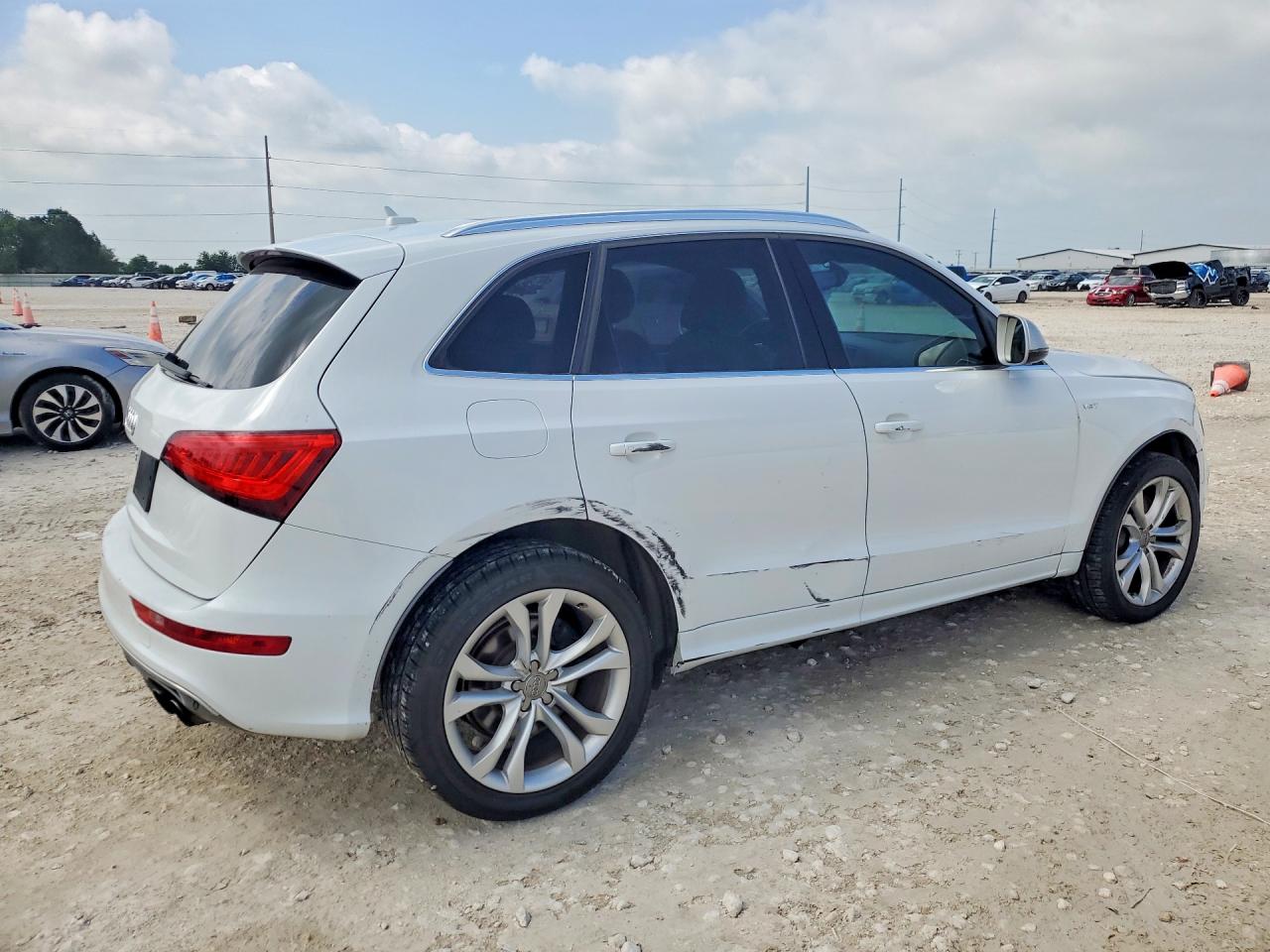 Audi Sq Premium Plus