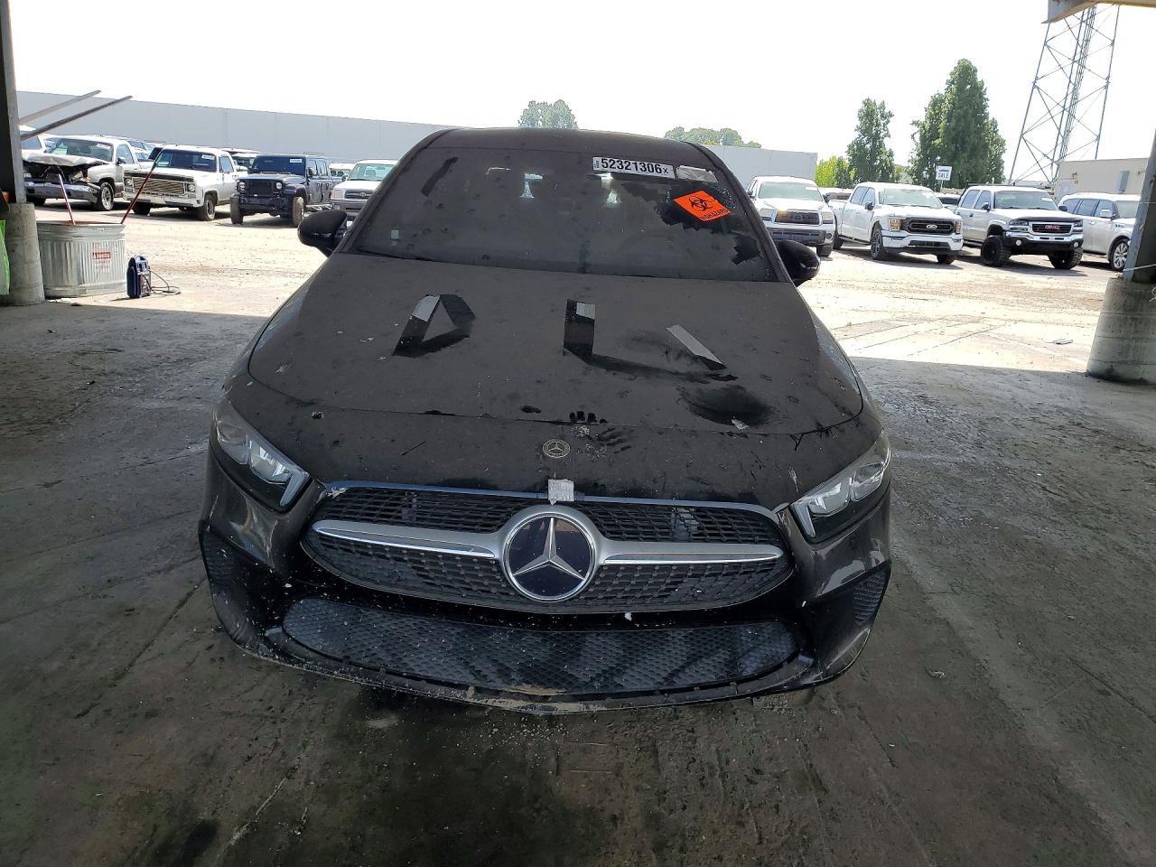 Mercedes-Benz A-Class 220