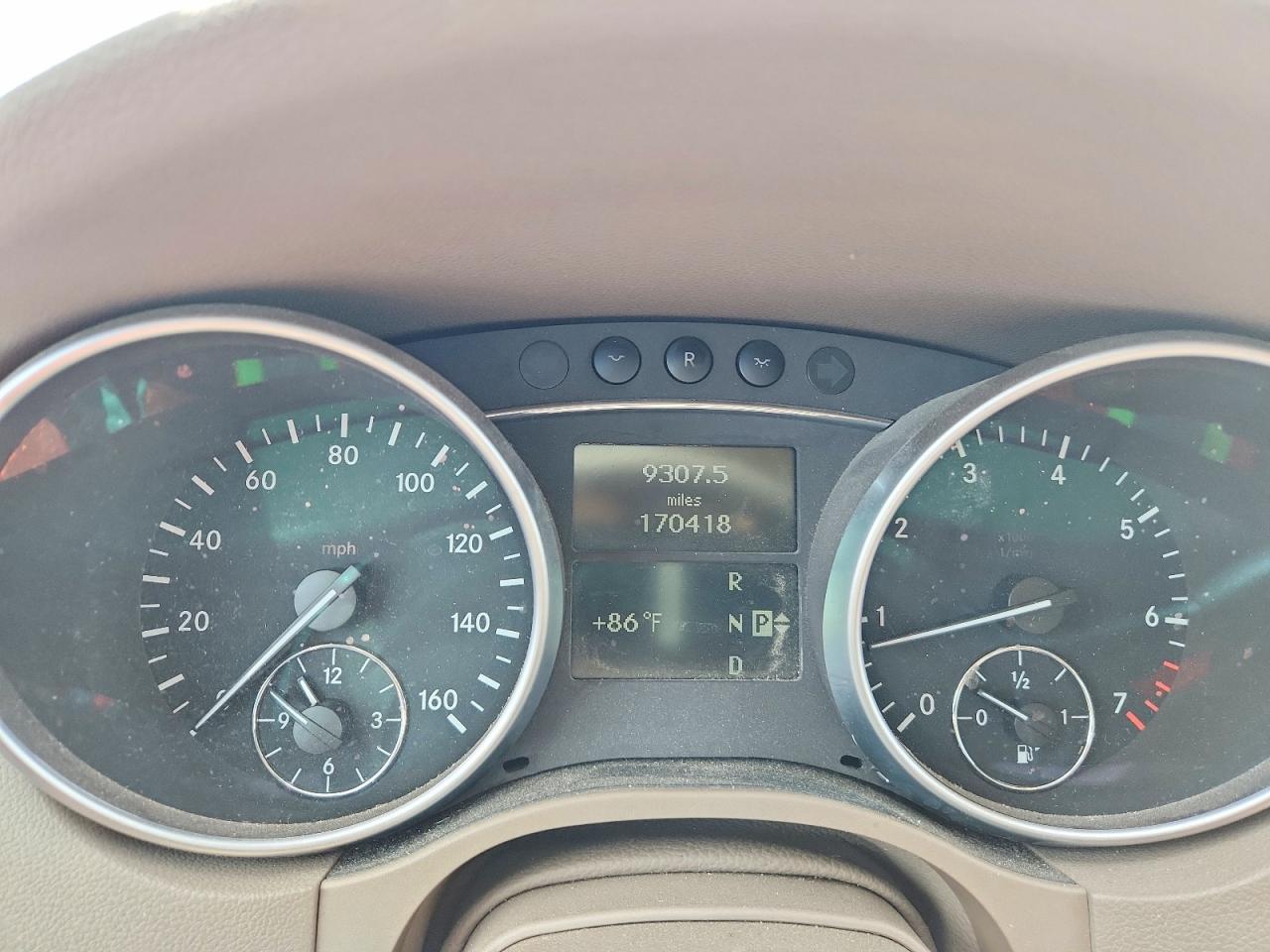 Mercedes-Benz M-Class 350