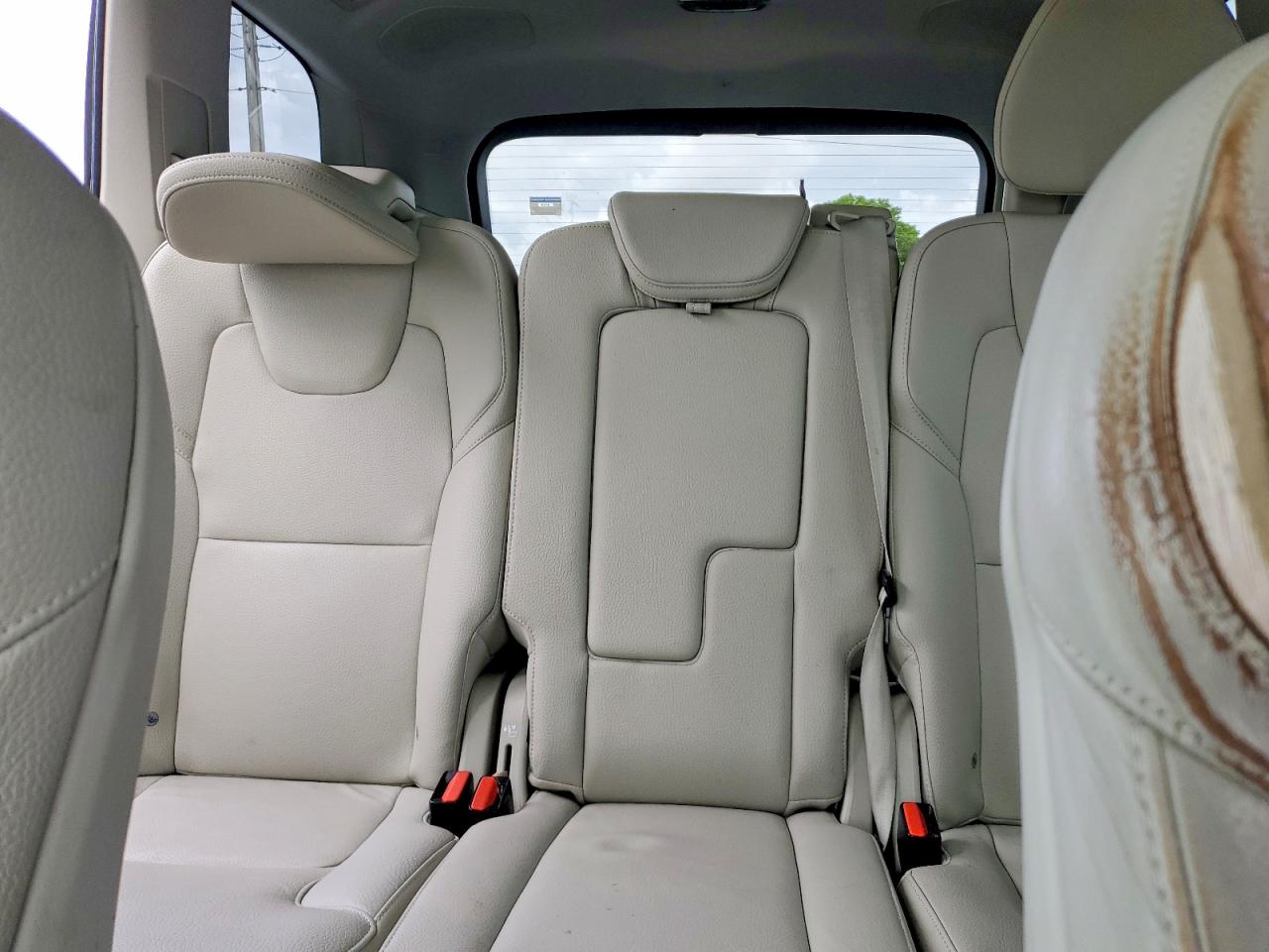 Volvo XC90 T5 Momentum