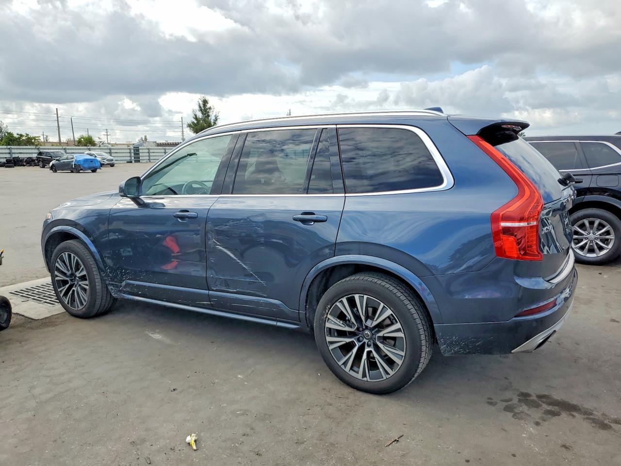 Volvo XC90 T5 Momentum