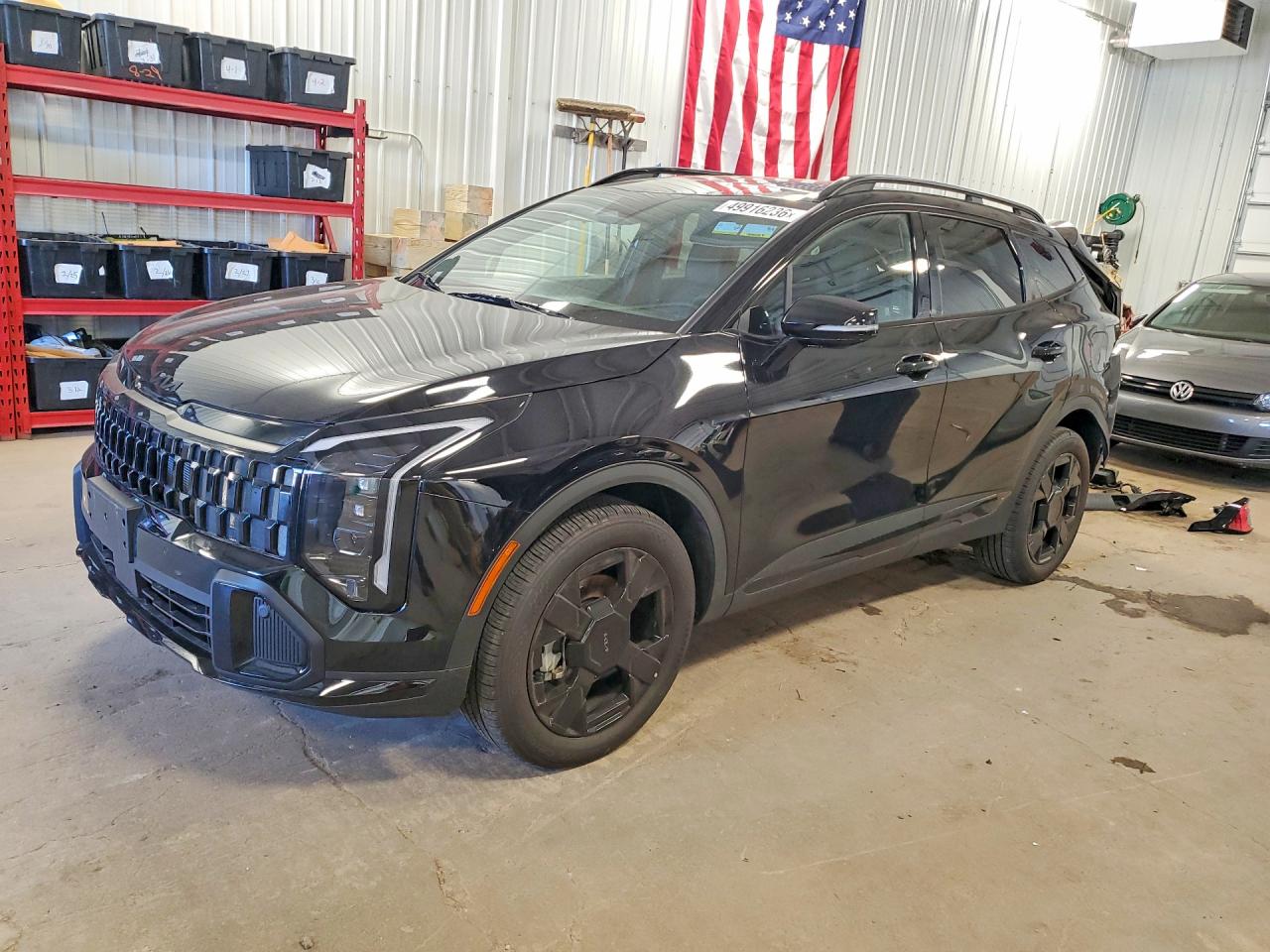 Salvage Kia Sportage Image