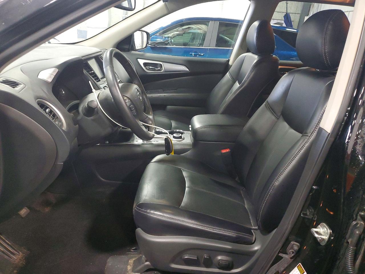 Nissan Pathfinder Sl