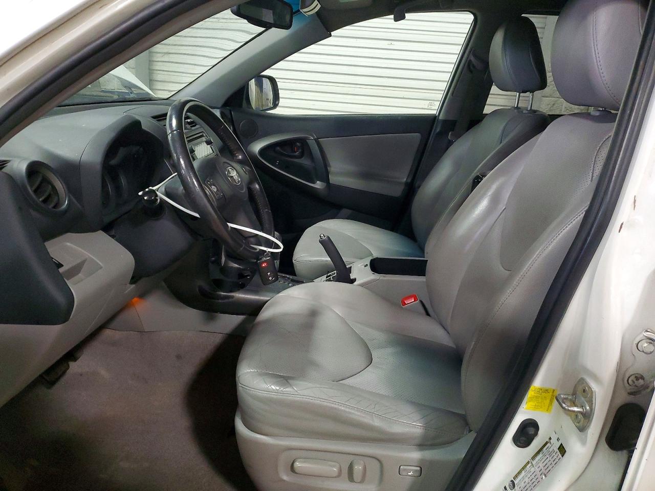 Toyota RAV4 Limited