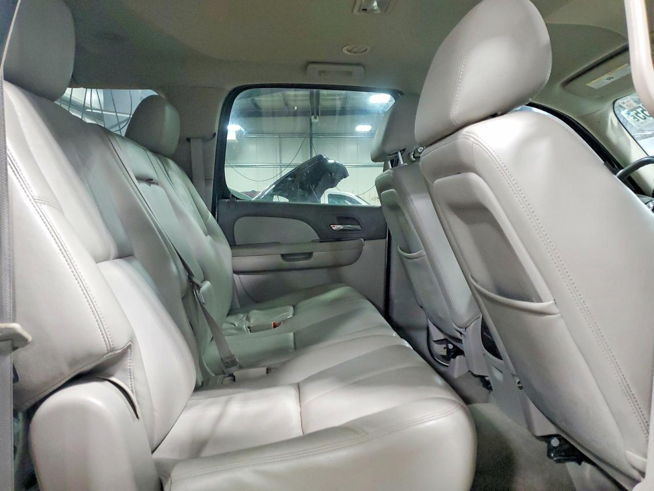 Chevrolet Suburban K1500 Lt