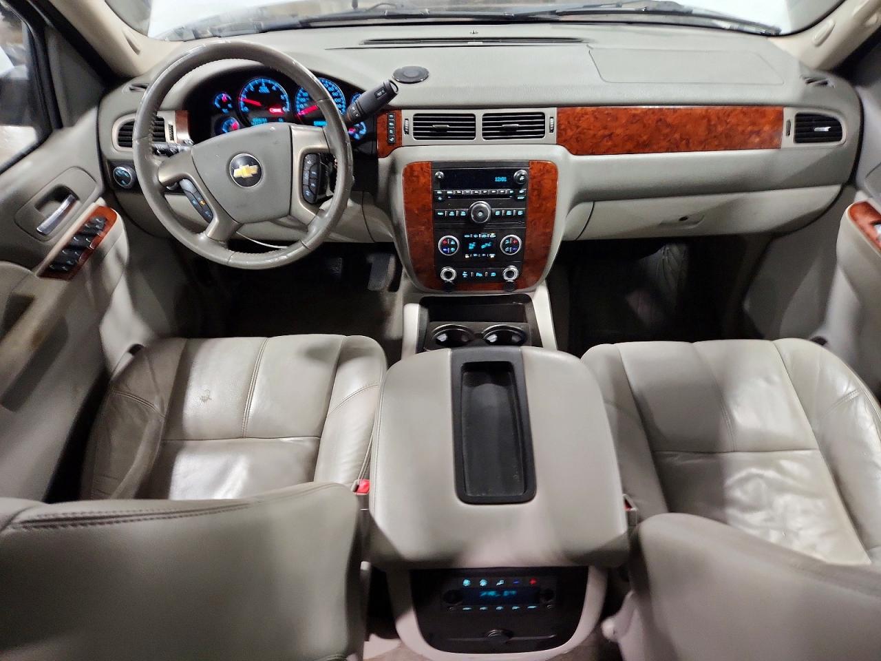 Chevrolet Suburban K1500 Lt