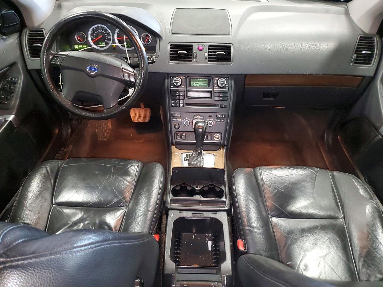 Volvo XC90 3.2