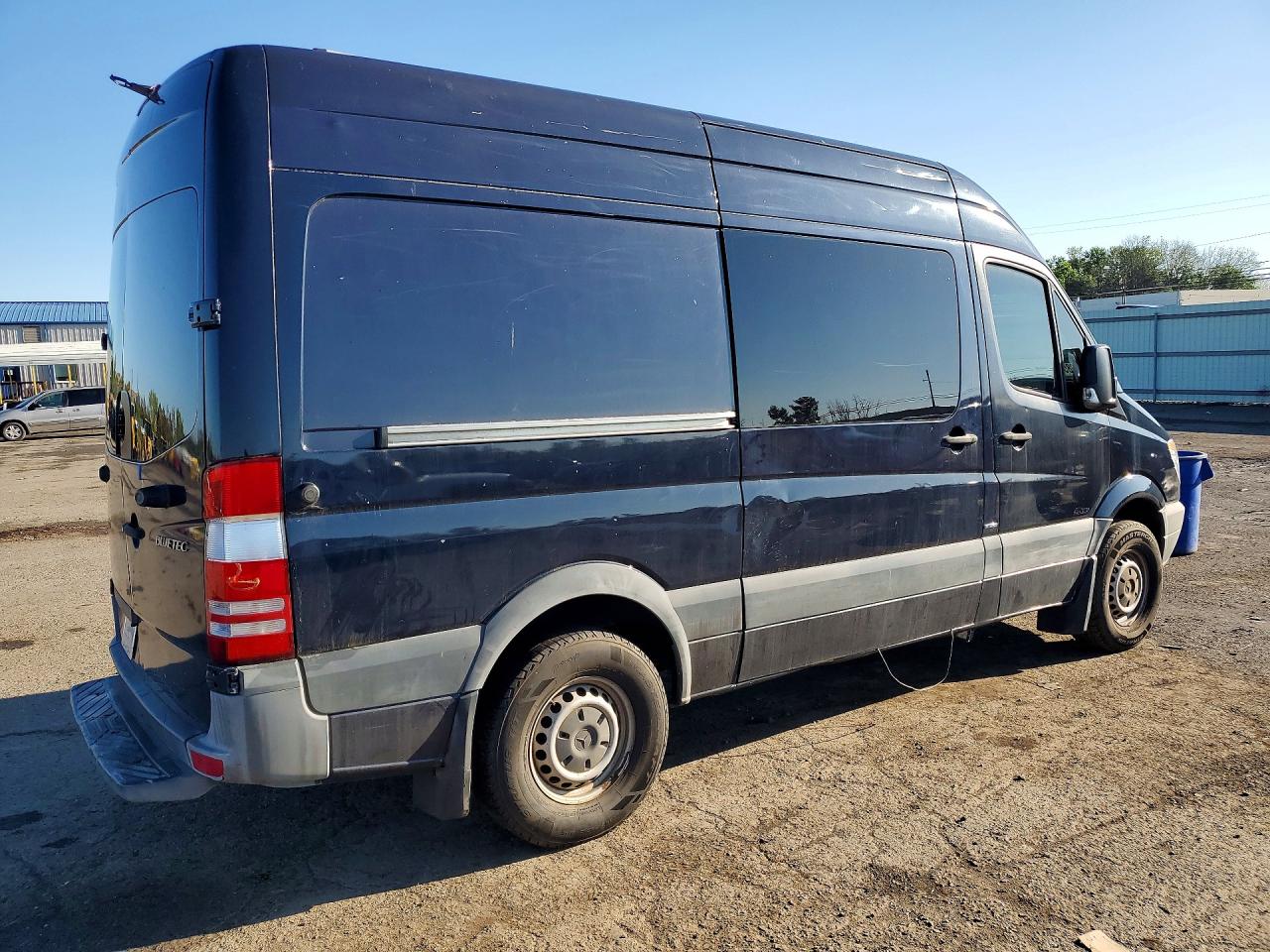 Mercedes-Benz Sprinter 2500