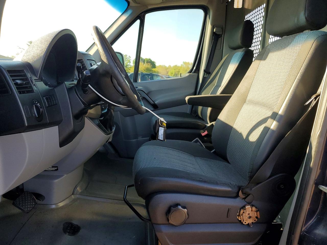 Mercedes-Benz Sprinter 2500