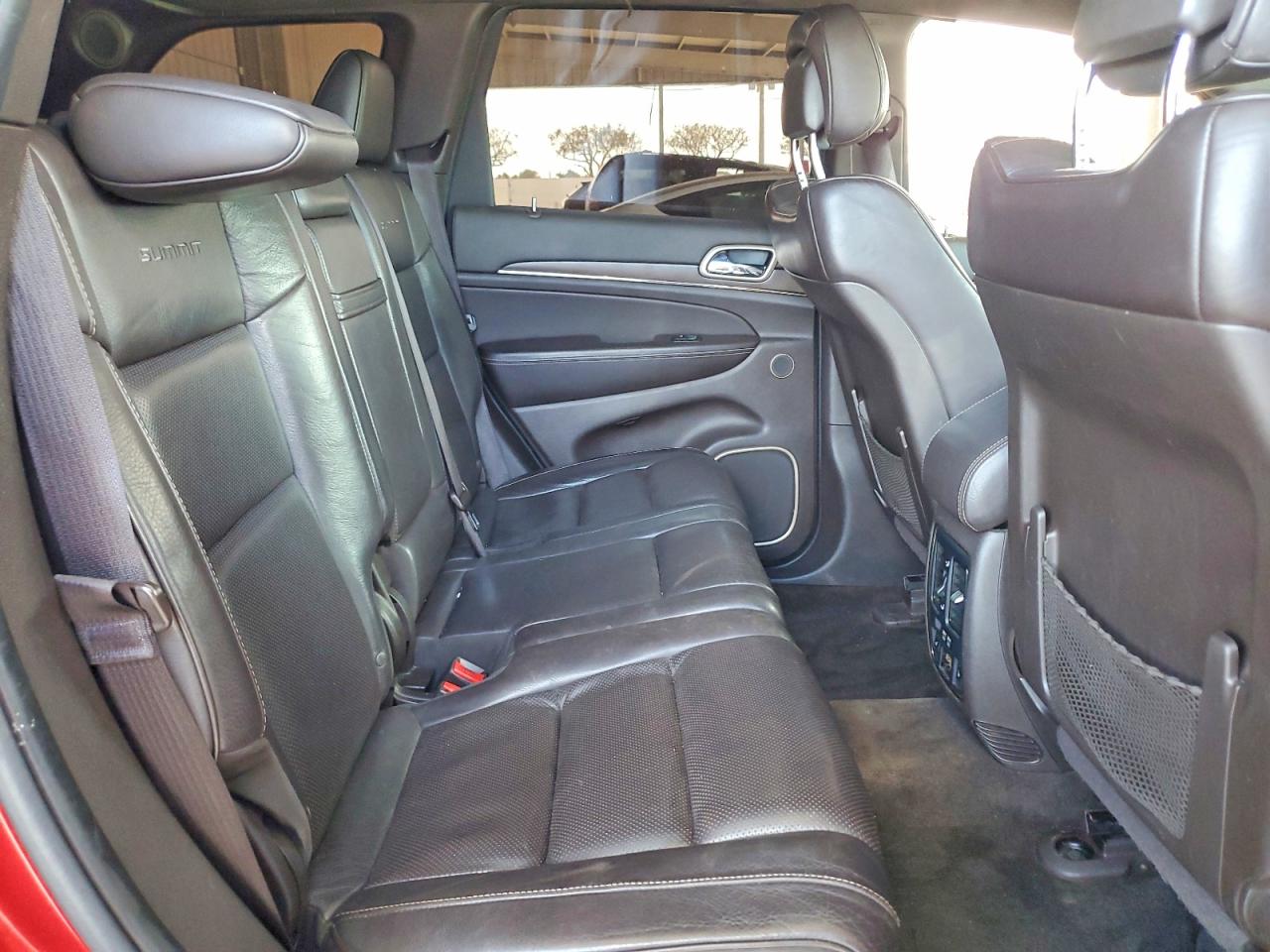 Jeep Grand Cherokee Summit