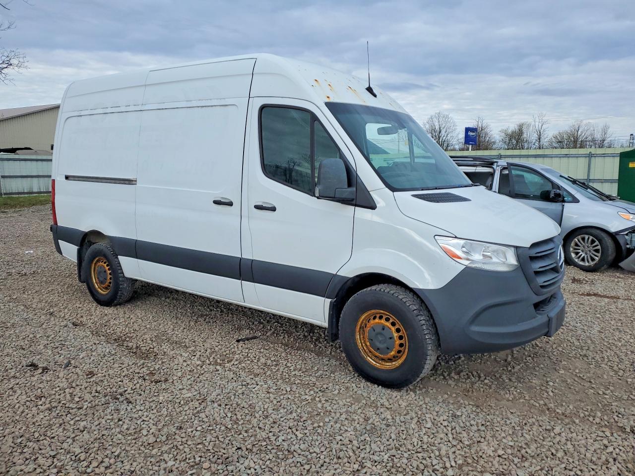 Mercedes-Benz Sprinter 2500