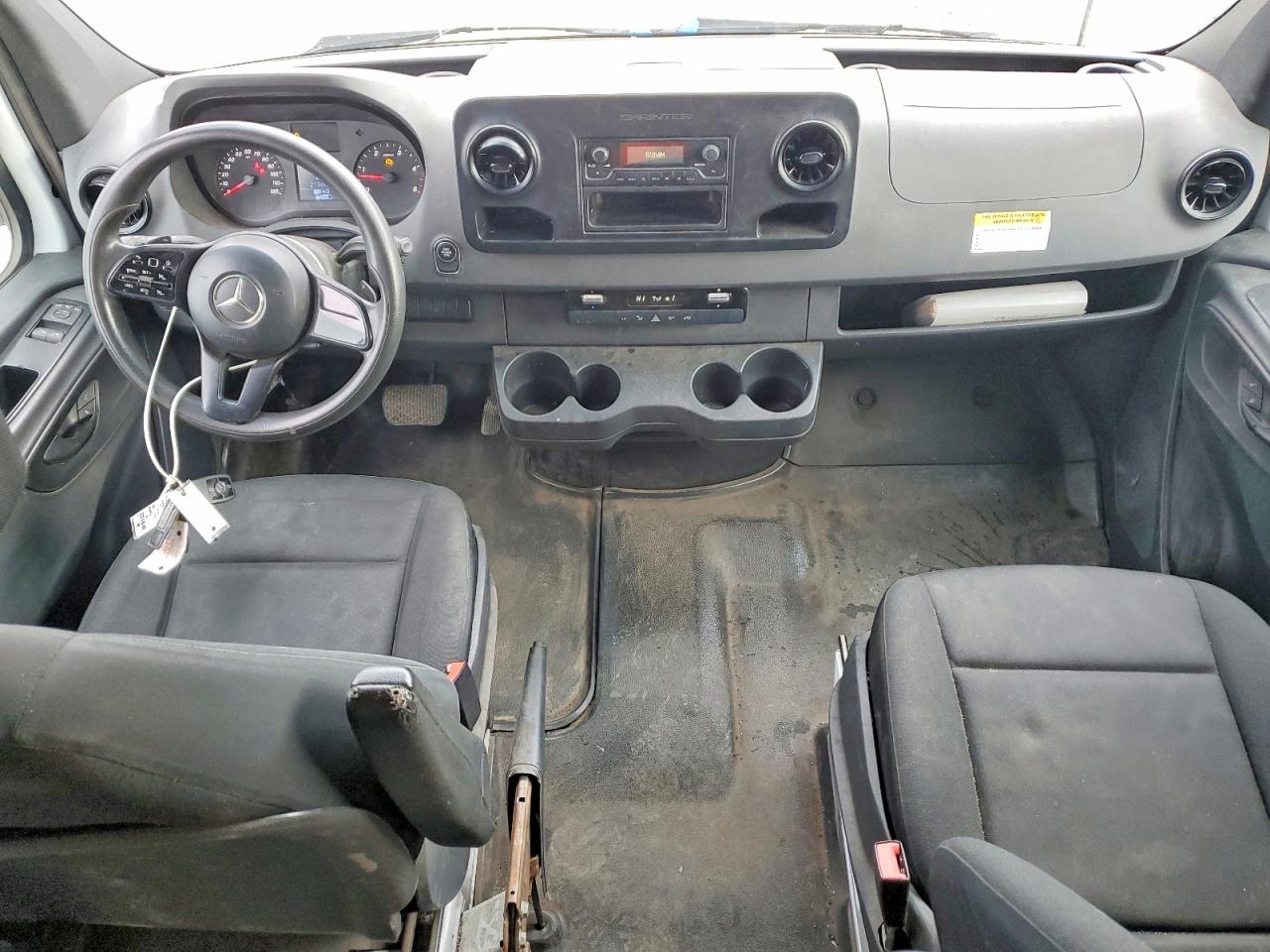 Mercedes-Benz Sprinter 2500
