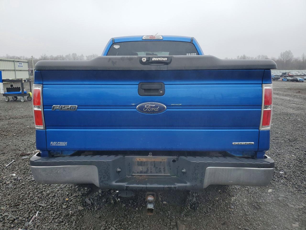 Ford F-150 Super Cab
