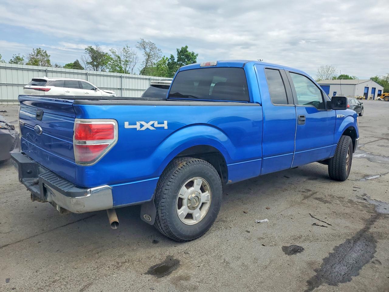 Ford F-150 Super Cab