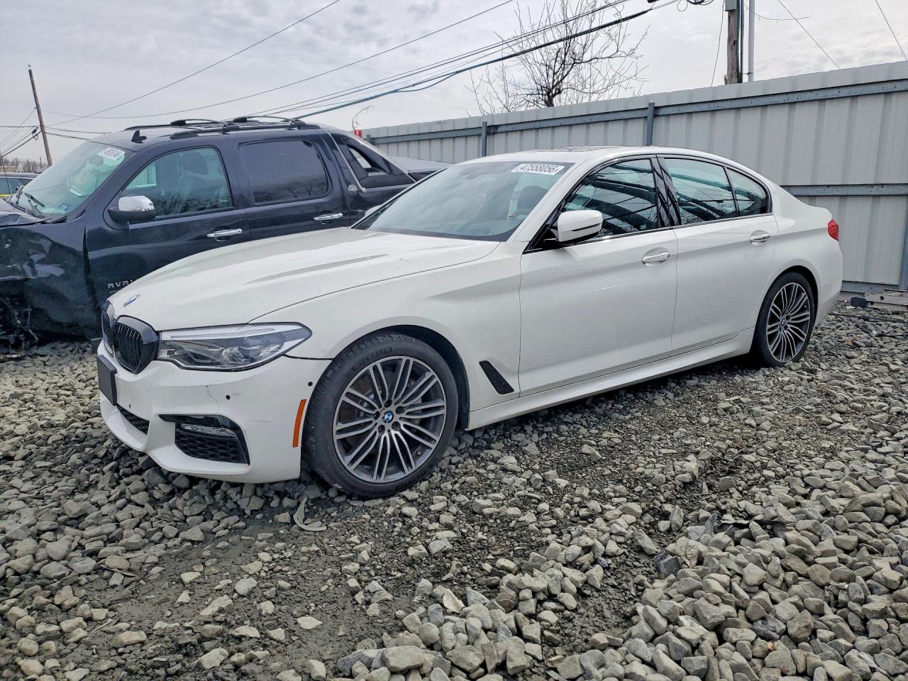 Salvage BMW 5 Series Image
