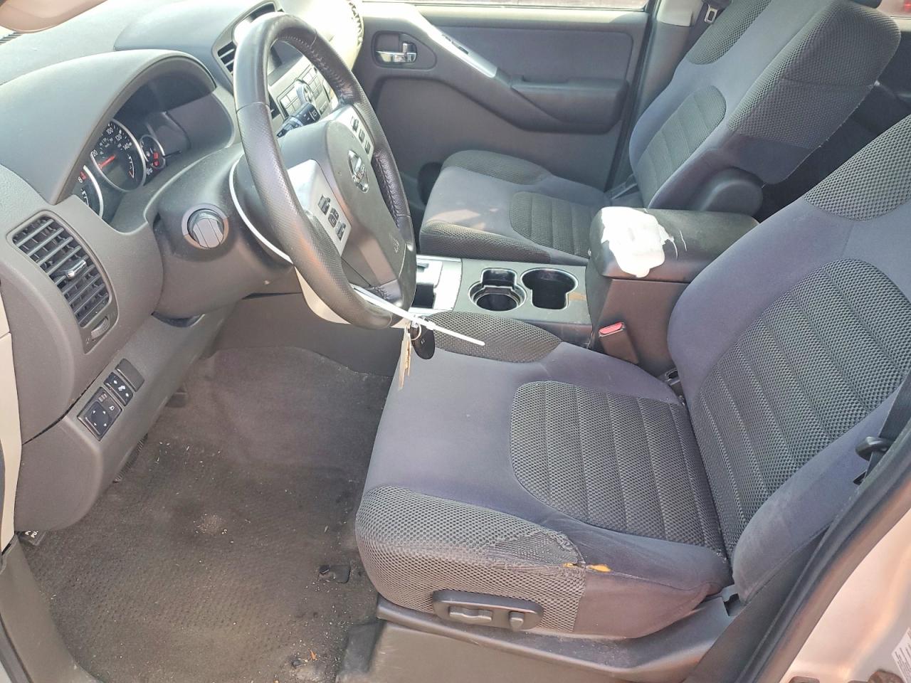 Nissan Pathfinder S