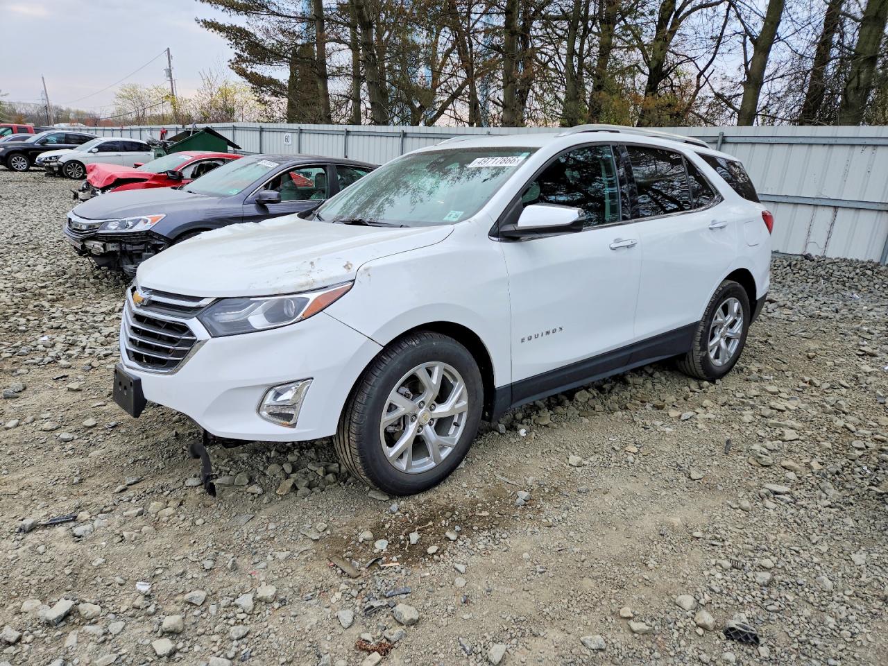 Salvage Chevrolet Equinox Image